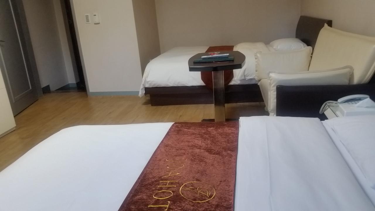 Joa Hotel Чеонджу Екстериор снимка
